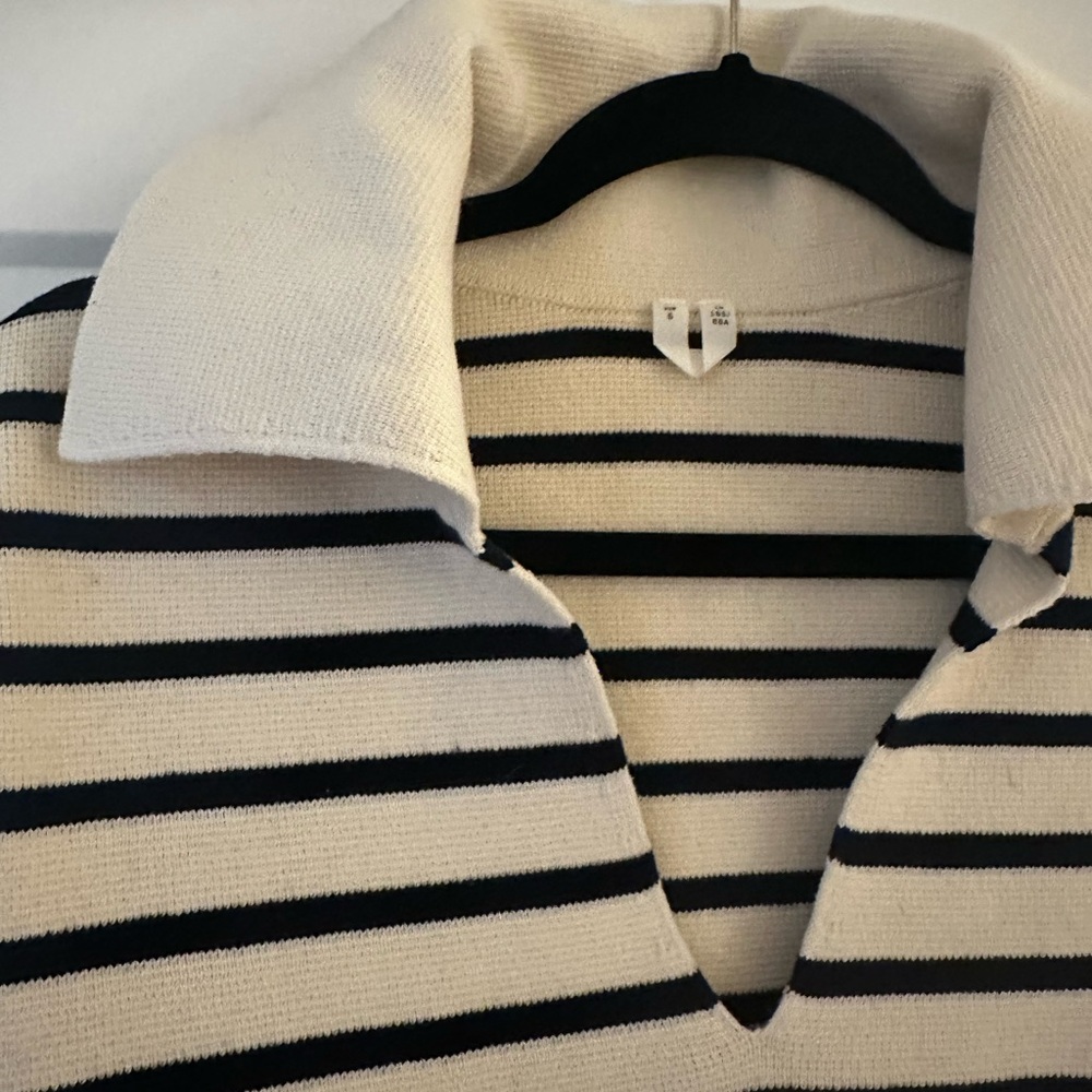 Arket Cream and Black Striped V-Neck Sweater - Picture 2 of 2